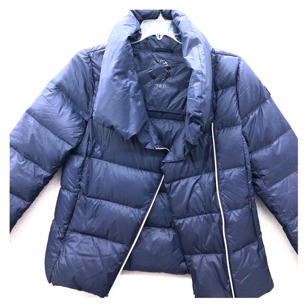 Orobos Women’s Zip Down Jacket